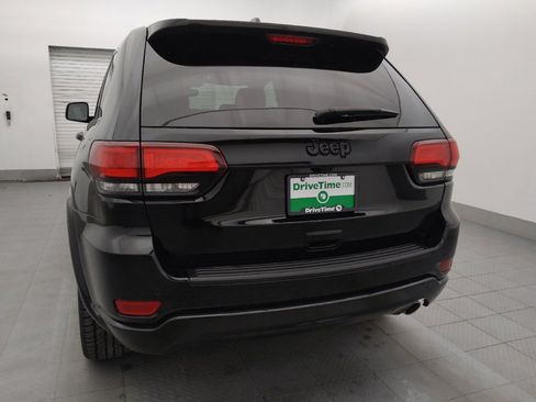 Used 2020 Jeep Grand Cherokee Altitude RWD image 6
