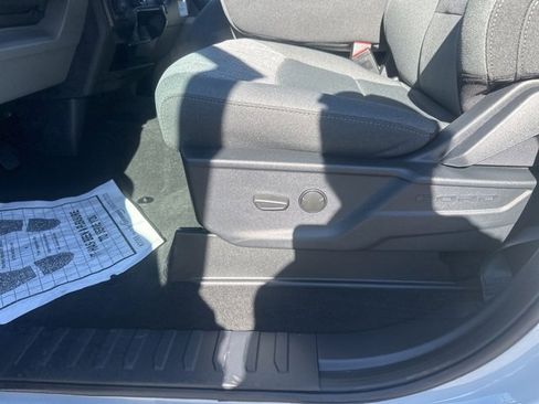 New 2026 Ford F250 XLT w/ XLT Premium Package image 17