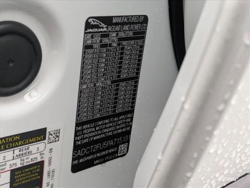 Used 2023 Jaguar F-PACE R-Dynamic S image 25