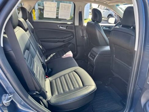 Certified 2019 Ford Edge SEL w/ Equipment Group 201A AWD/4WD image 22