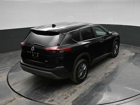 Used 2023 Nissan Rogue S image 27