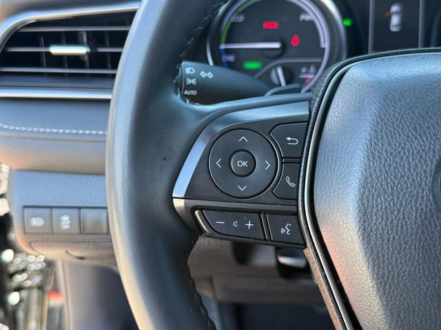 Used 2023 Toyota Camry SE w/ Convenience Package FWD image 16