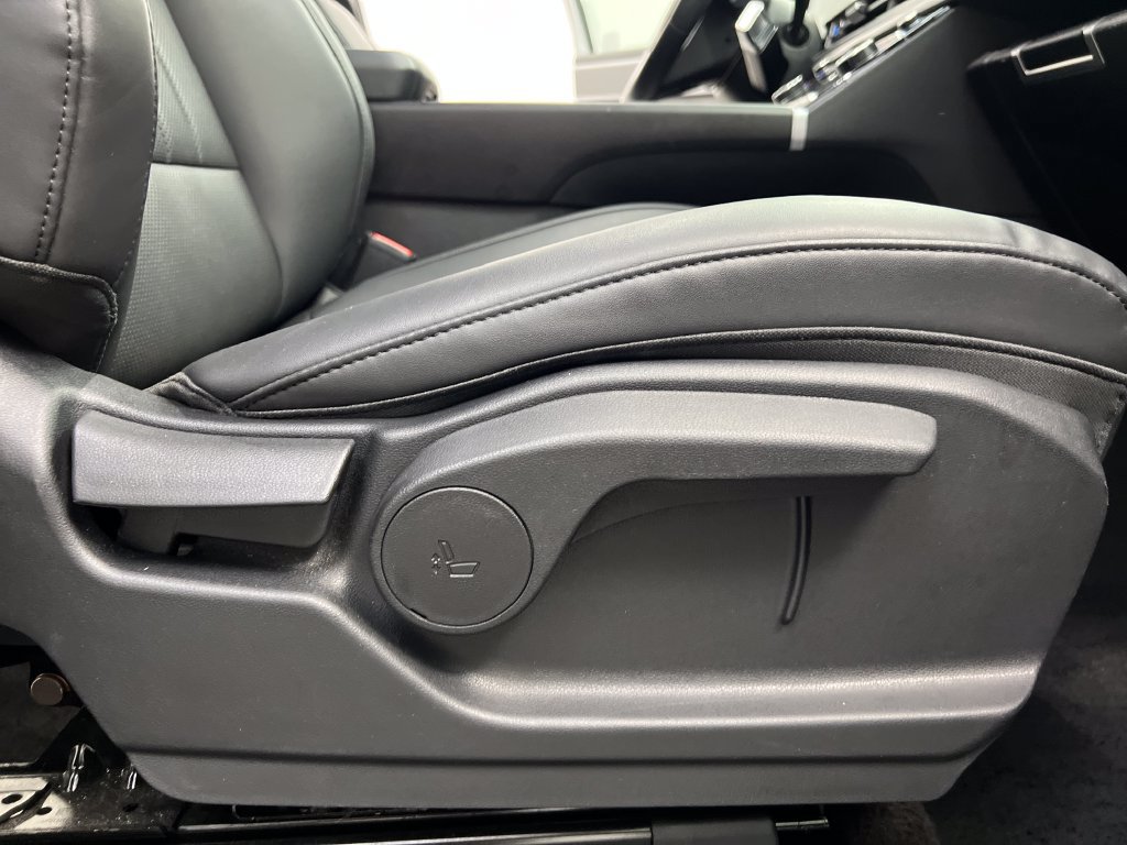 Used 2026 Hyundai Santa Fe SEL AWD/4WD image 34