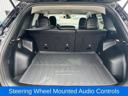 Used 2022 Jeep Cherokee Latitude AWD/4WD image 22