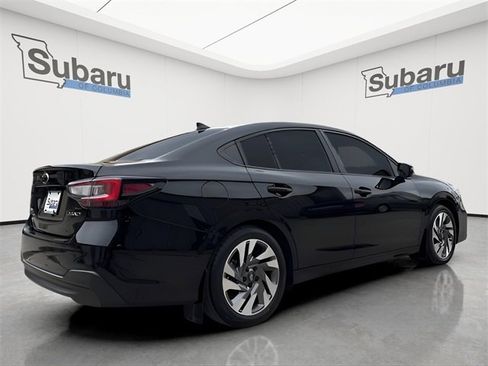 Used 2024 Subaru Legacy Limited image 7