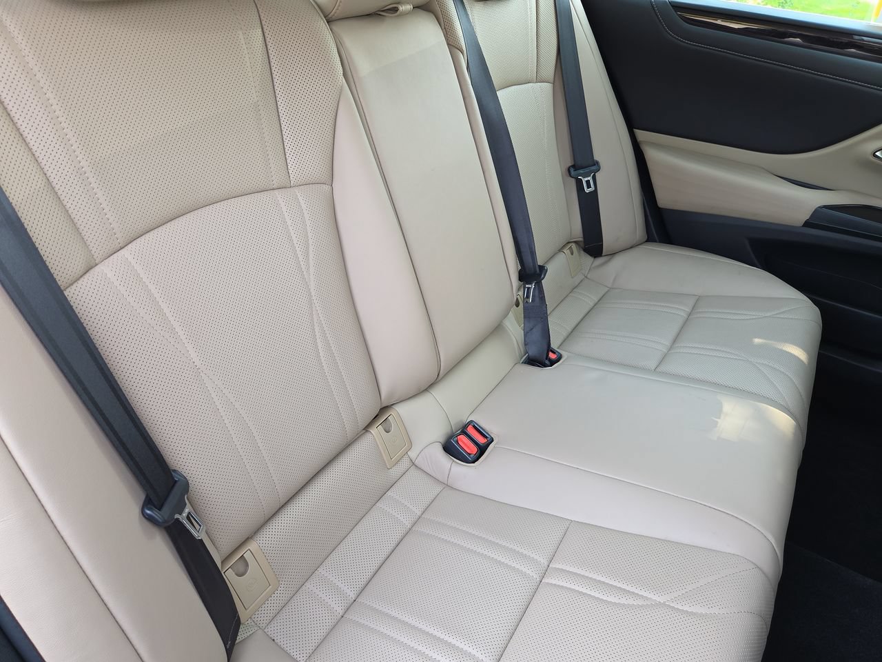 Used 2020 Lexus ES 350 w/ Accessory Package 2 FWD image 22