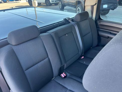 Used 2012 Chevrolet Silverado 1500 LS image 18