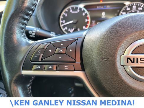 Used 2022 Nissan Sentra SV image 30