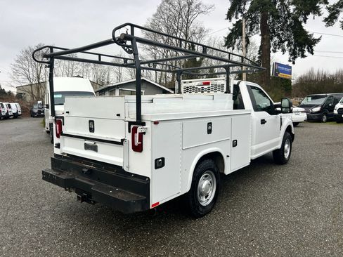 Used 2019 Ford F350 XL w/ Power Equipment Group image 7