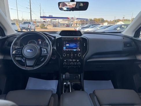 Used 2022 Subaru Ascent Onyx Edition image 8