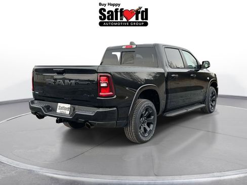 New 2026 RAM 1500 Big Horn w/ Night Edition AWD/4WD image 7