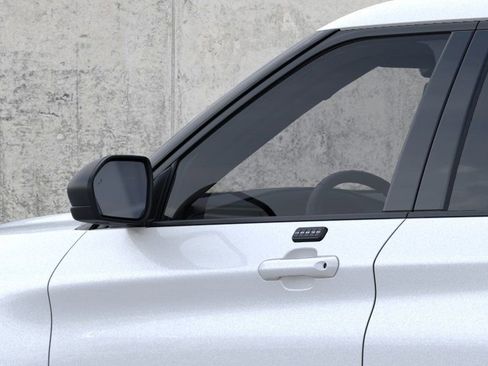 New 2026 Ford Explorer Active AWD/4WD image 21