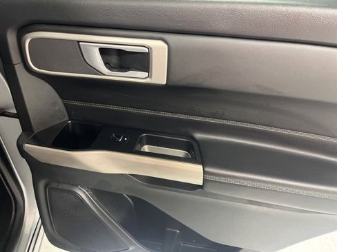 Used 2023 Ford Explorer XLT w/ Equipment Group 202A image 25