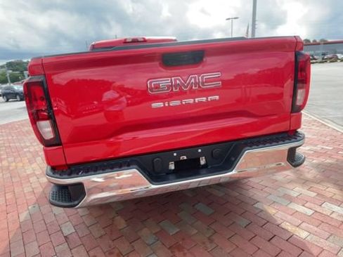 Used 2025 GMC Sierra 1500 Pro w/ Convenience Package RWD image 8