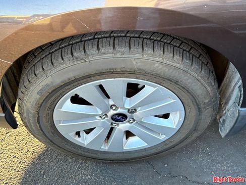 Used 2019 Subaru Outback 2.5i Premium AWD/4WD image 8