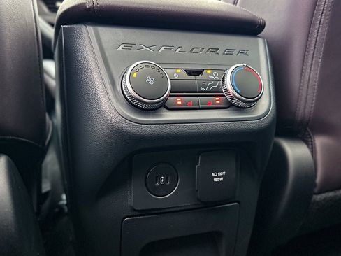 New 2026 Ford Explorer Platinum image 64