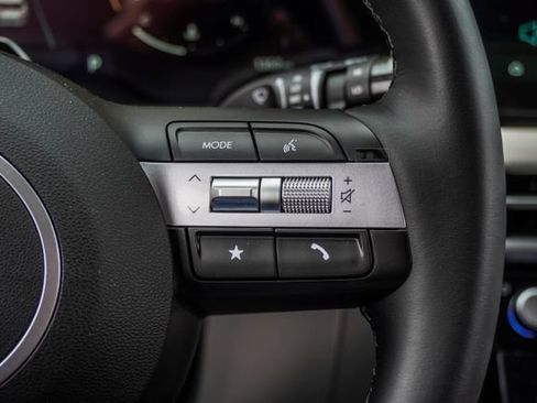 Certified 2025 Hyundai Tucson SEL AWD/4WD image 28