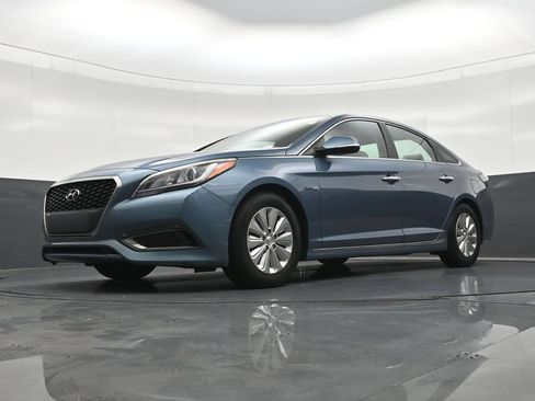 Used 2016 Hyundai Sonata SE FWD image 24
