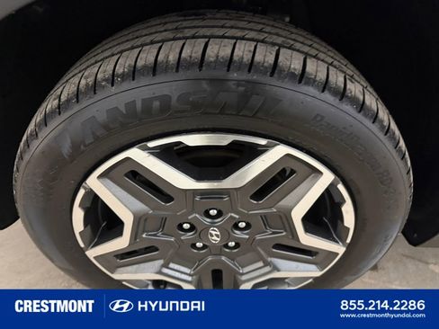 Used 2021 Hyundai Santa Fe Limited AWD/4WD image 9