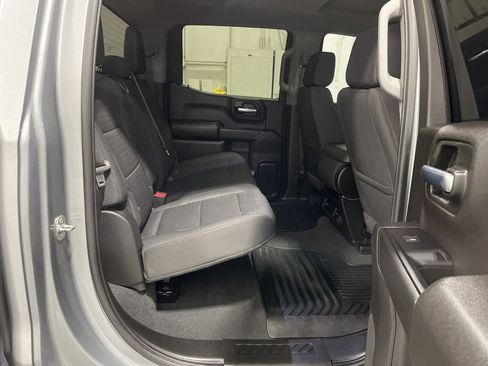 Used 2023 Chevrolet Silverado 1500 Custom image 25