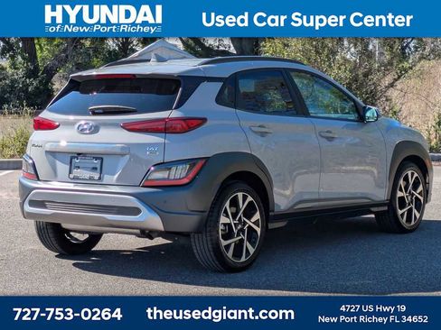 Used 2023 Hyundai Kona Limited image 5