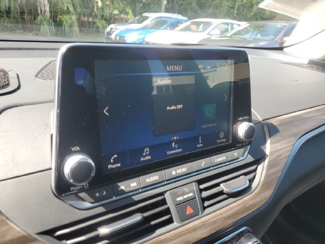 Certified 2025 Nissan Altima 2.5 SV FWD image 20