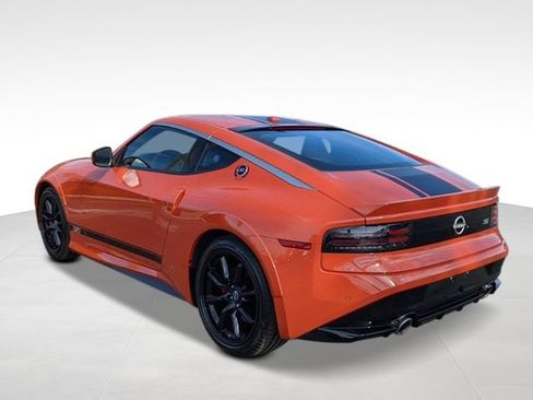 New 2024 Nissan Z Performance w/ Heritage Edition RWD image 3