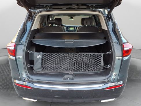 Used 2018 Buick Enclave Premium w/ Experience Buick Package image 11