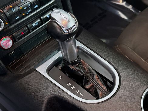 Used 2021 Ford Mustang Coupe image 20