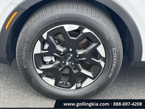 Certified 2026 Kia Sorento S FWD image 7