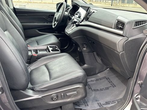 Used 2024 Honda Odyssey EX-L image 10