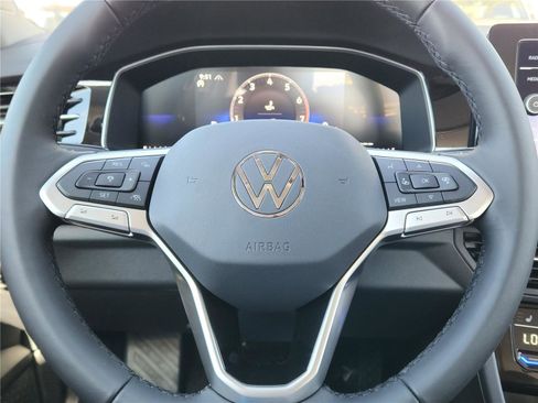 New 2025 Volkswagen Jetta SE image 16