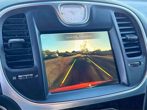 Used 2021 Chrysler 300 Touring L image 13