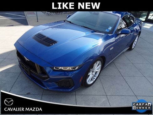 Used 2024 Ford Mustang GT Premium image 10