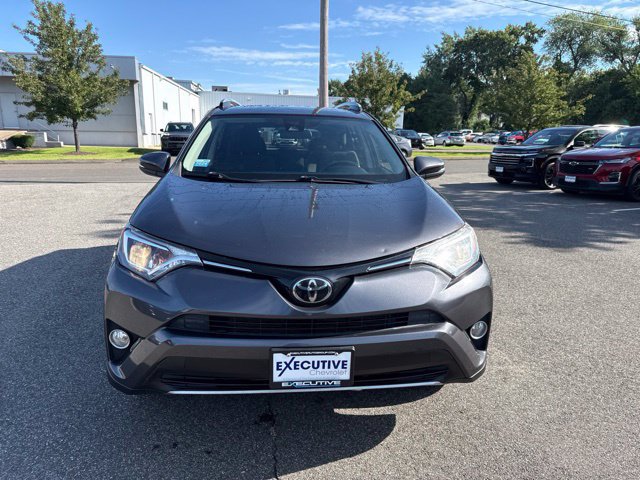 Used 2018 Toyota RAV4 XLE w/ Plus Extra Value Package AWD/4WD image 3
