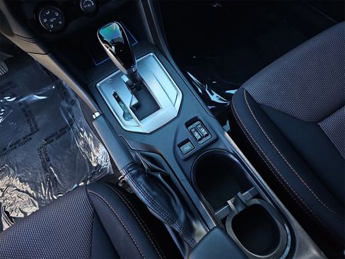 Used 2019 Subaru Crosstrek 2.0i Premium w/ Popular Package #3 image 25