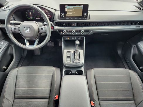 Used 2023 Honda CR-V Sport image 25