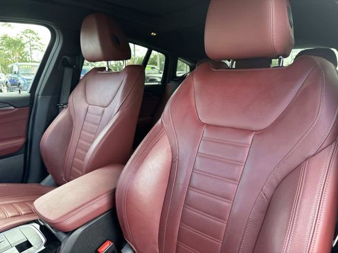 Certified 2025 BMW X4 xDrive30i w/ Premium Package image 20