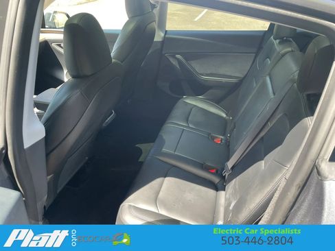 Used 2023 Tesla Model Y Long Range AWD/4WD image 42