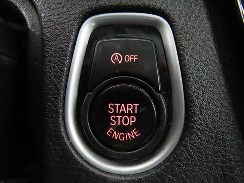 Used 2017 BMW 340i Gran Turismo xDrive image 23