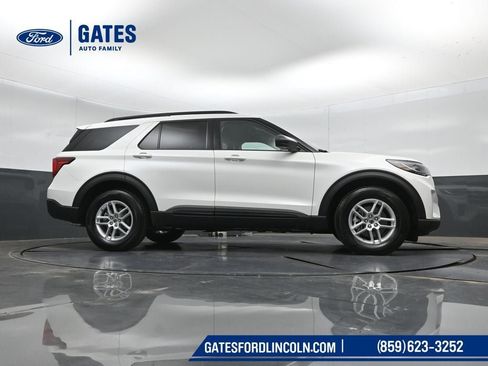 New 2026 Ford Explorer Active w/ Active Comfort Package RWD image 43