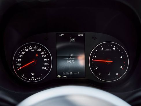 Used 2019 Mercedes-Benz Sprinter 144 image 54