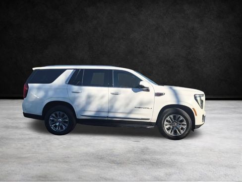 Used 2025 GMC Yukon Denali image 5