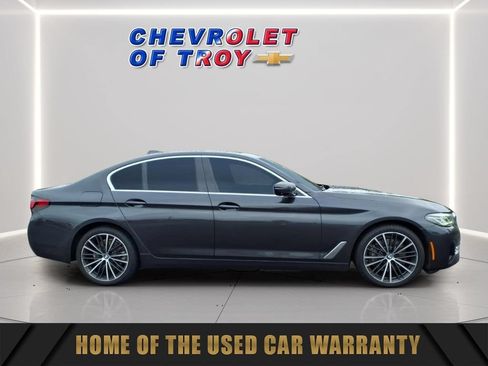 Used 2021 BMW 530i w/ Convenience Package RWD image 10