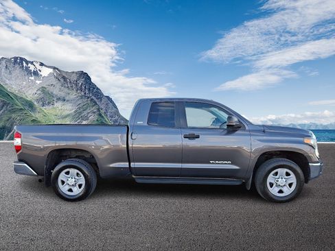 Used 2019 Toyota Tundra SR5 image 7