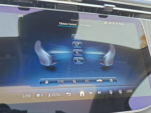 New 2026 Mercedes-Benz E 350 4MATIC Sedan image 24