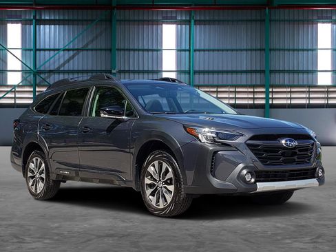 Used 2023 Subaru Outback Limited AWD/4WD image 6