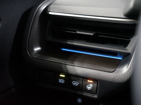 New 2026 Toyota Prius Plug-In Hybrid image 24