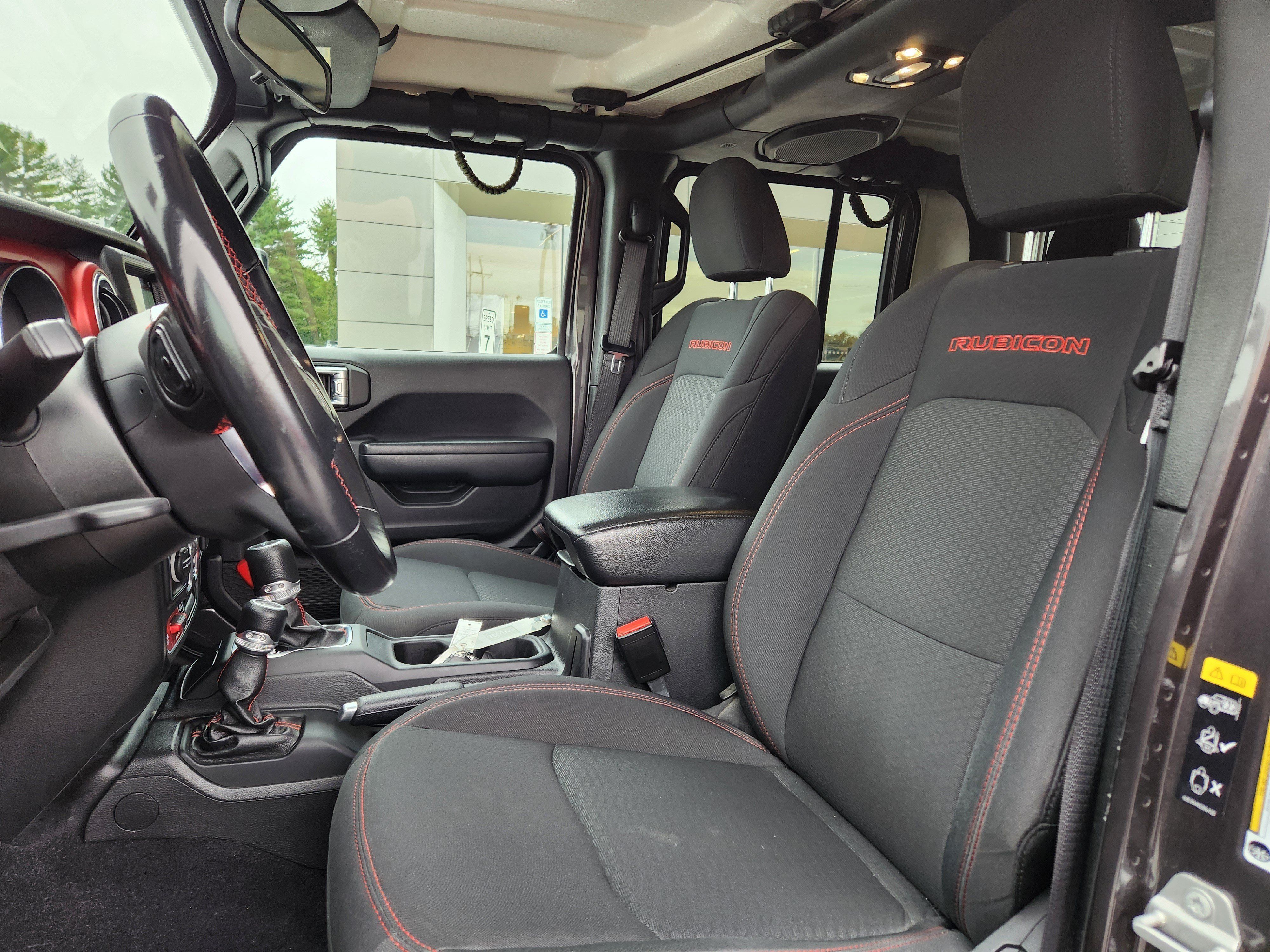 Used 2021 Jeep Gladiator Rubicon AWD/4WD image 10