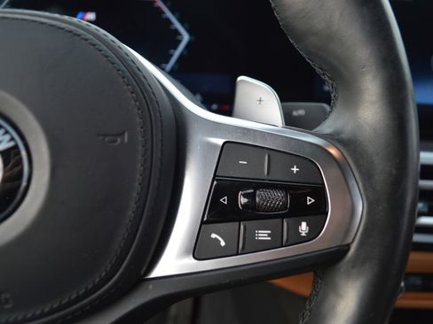 Certified 2024 BMW 430i Convertible w/ M Sport Package image 24